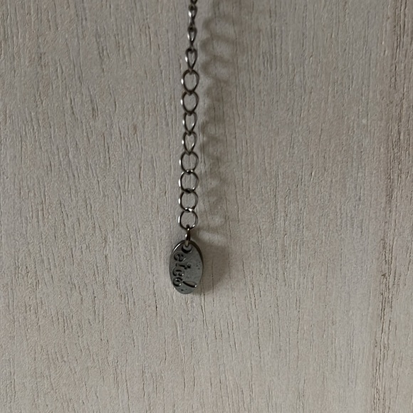 Etc! Chain and pink statement necklace - Picture 5 of 5